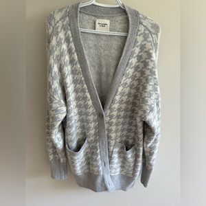 Abercrombie oversized cardigan